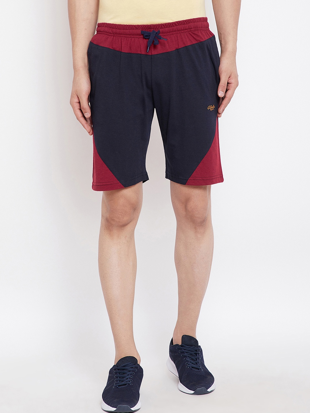 

Adobe Men Navy Blue Colourblocked Regular Fit Regular Shorts