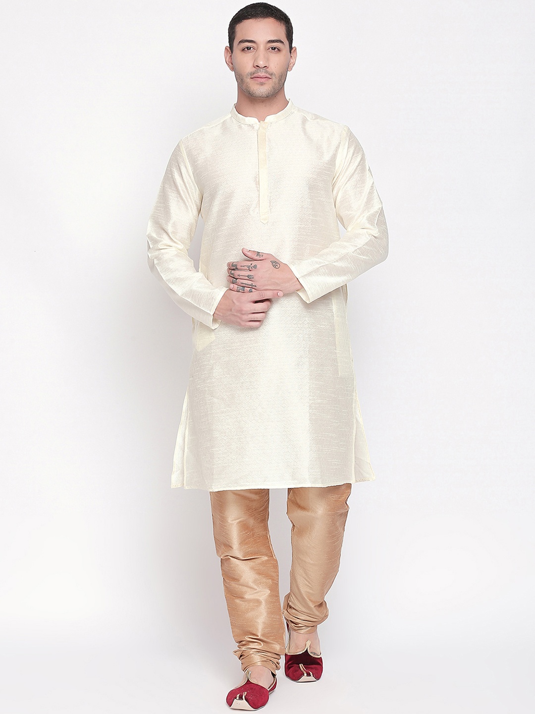 

indus route by Pantaloons Men Beige & Gold-Coloured Solid Straight Kurta