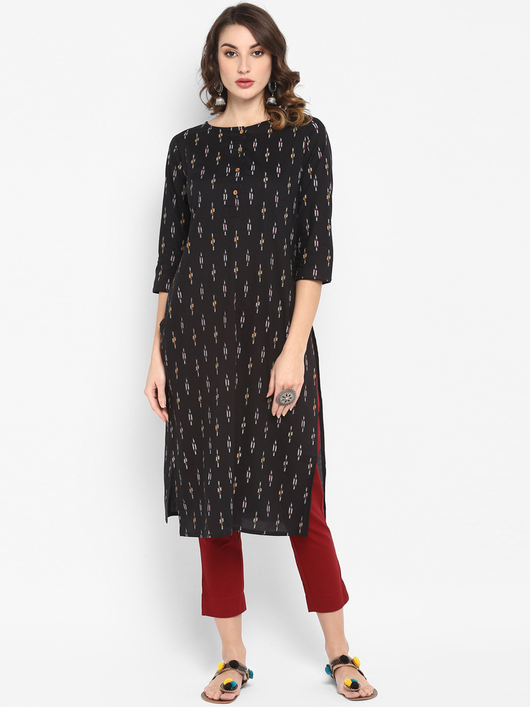 

Janasya Women Black & Grey Ikat Printed Straight Kurta