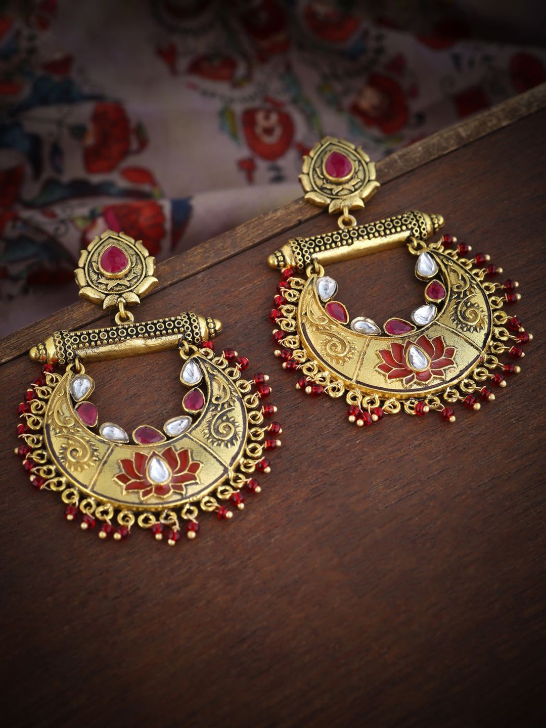 

Voylla Gold-Plated & Red Oxidised Classic Chandbalis