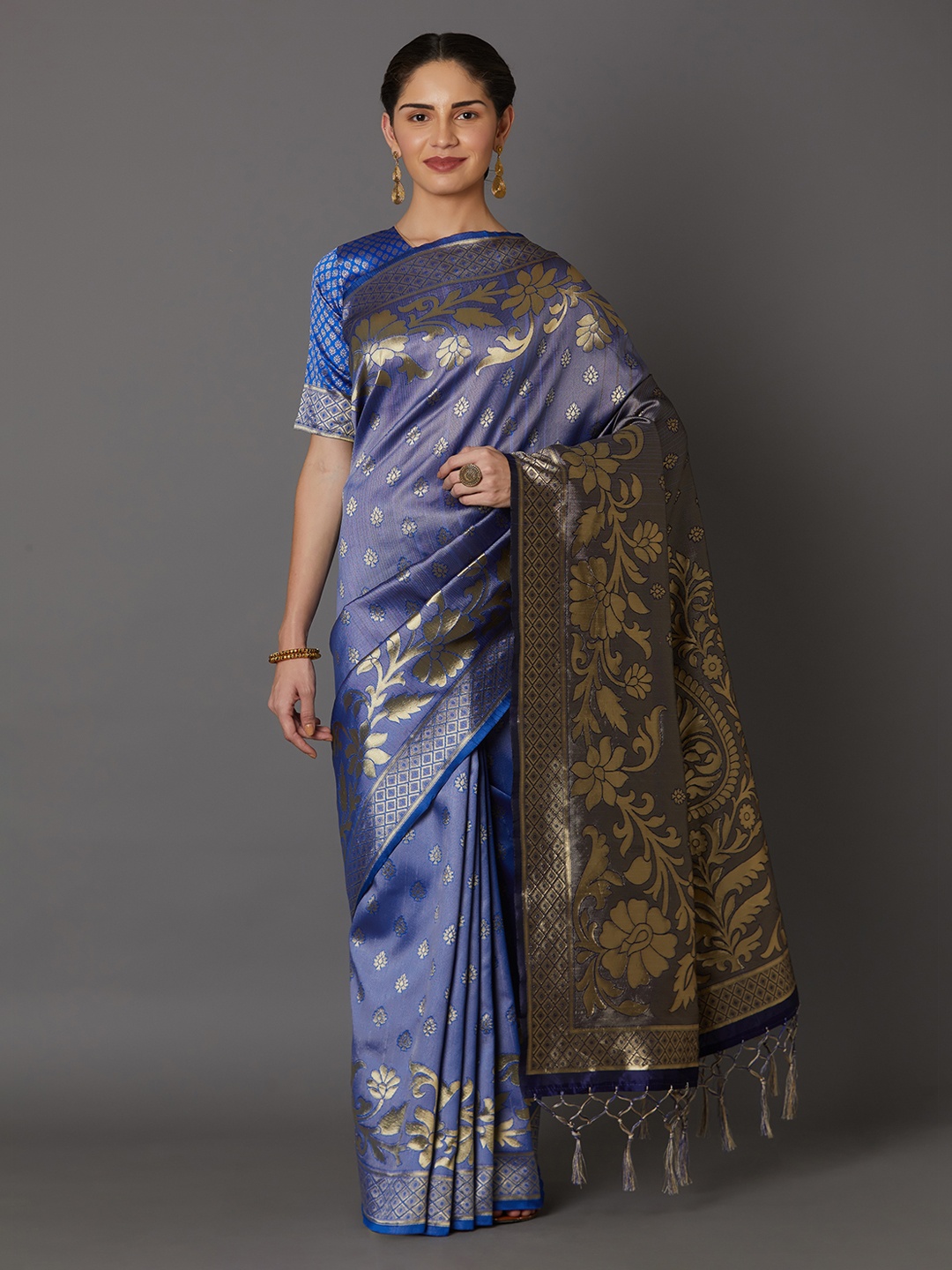 

Mitera Blue & Gold-Toned Silk Blend Woven Design Kanjeevaram Saree