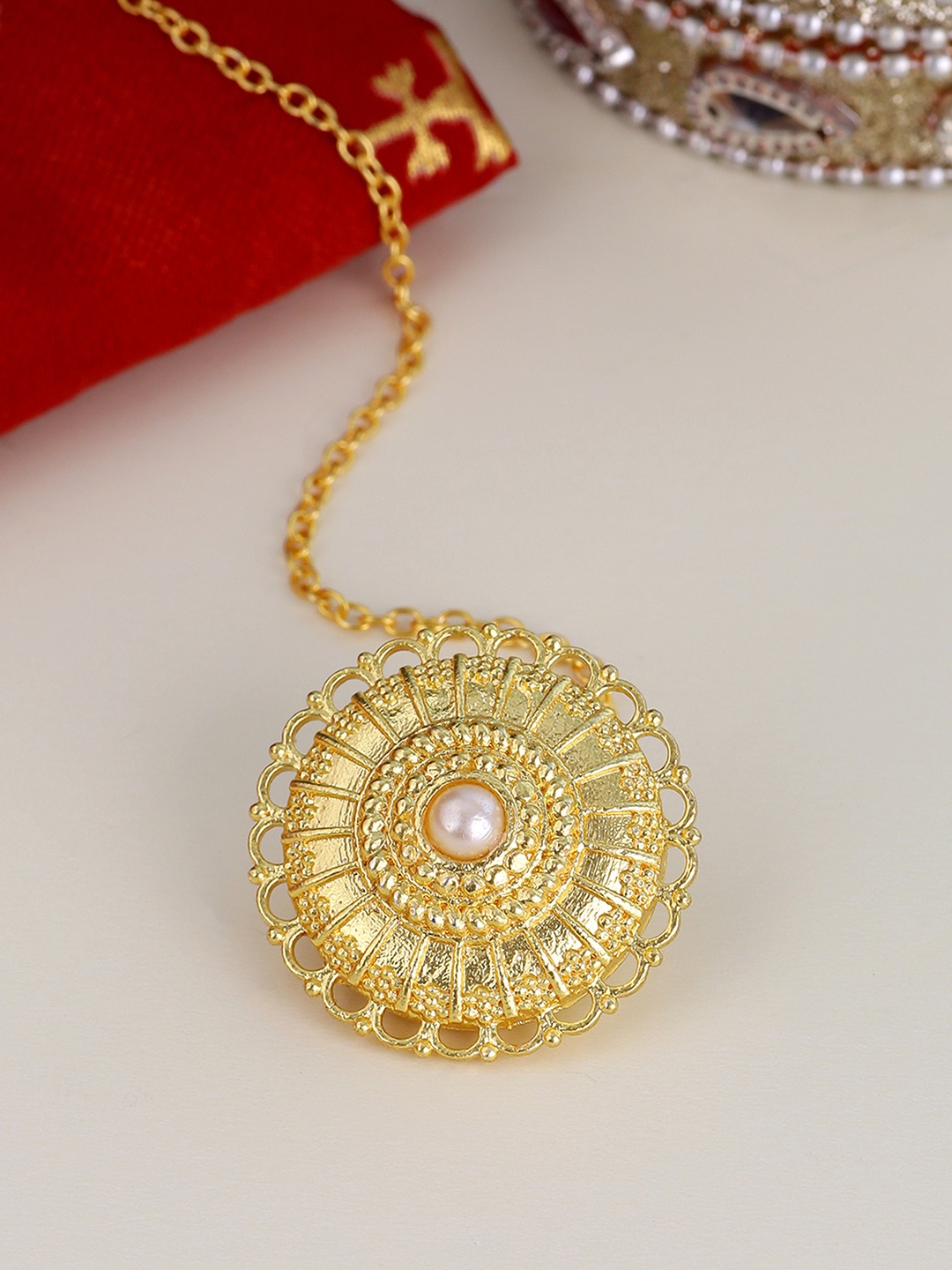 

Voylla White Gold-Plated Handcrafted Maangtika