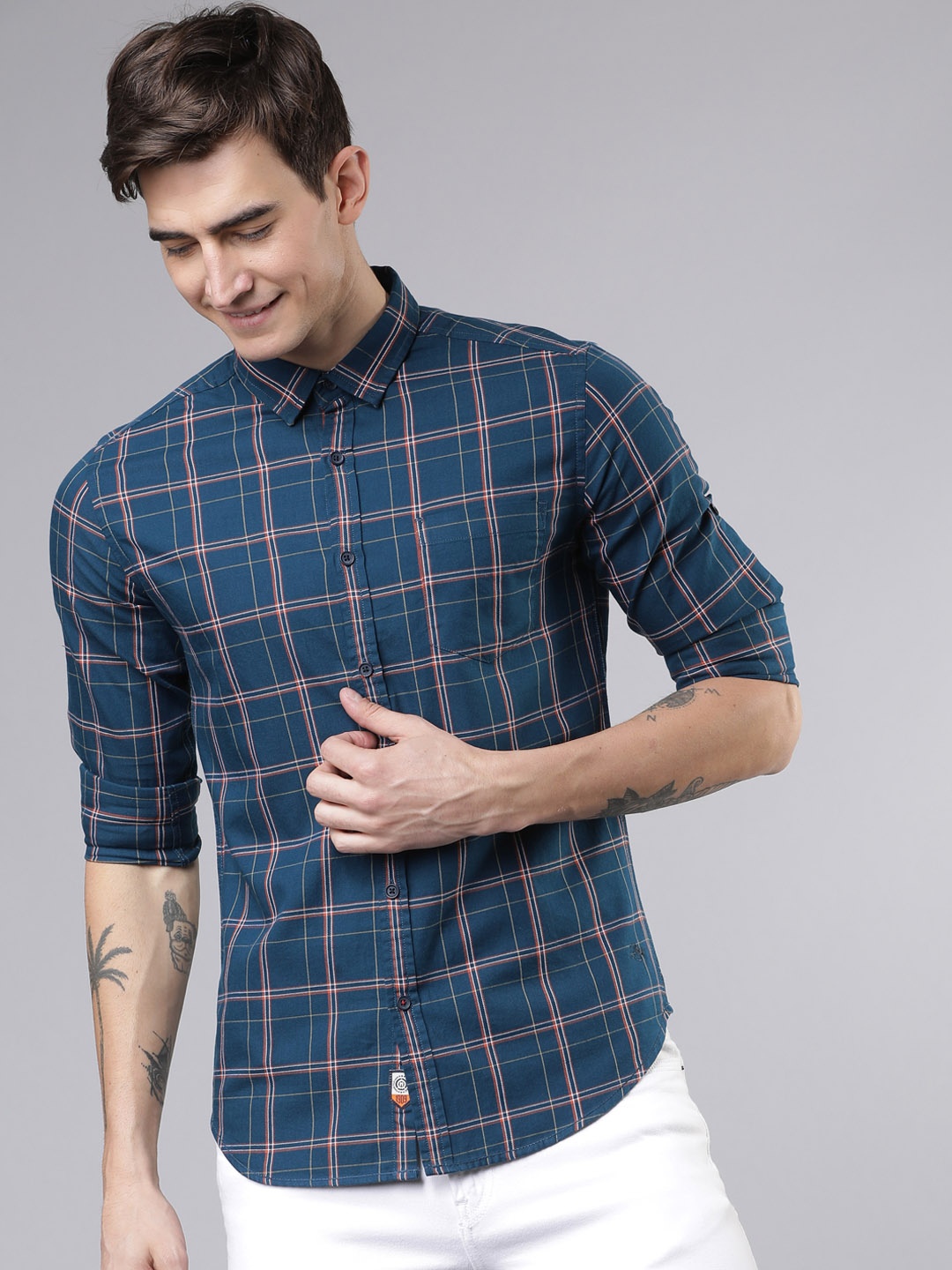 

LOCOMOTIVE Men Teal Blue & Orange Slim Fit Yarn Dyed Checked Casual Shirt