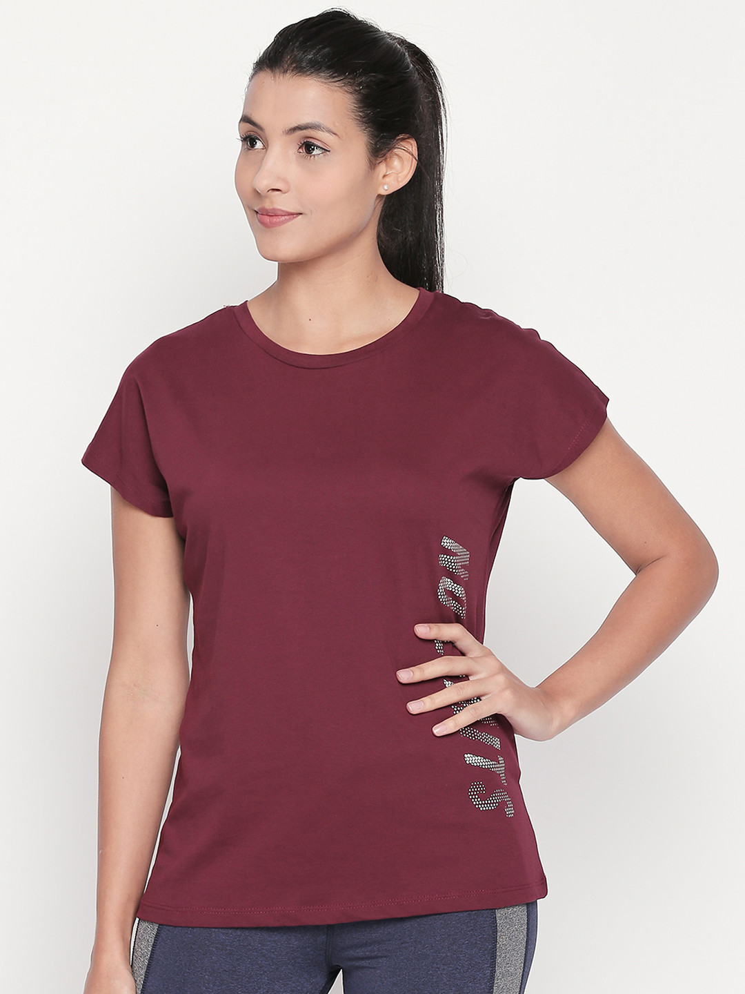 

Ajile by Pantaloons Women Maroon Printed Round Neck Pure Cotton T-shirt