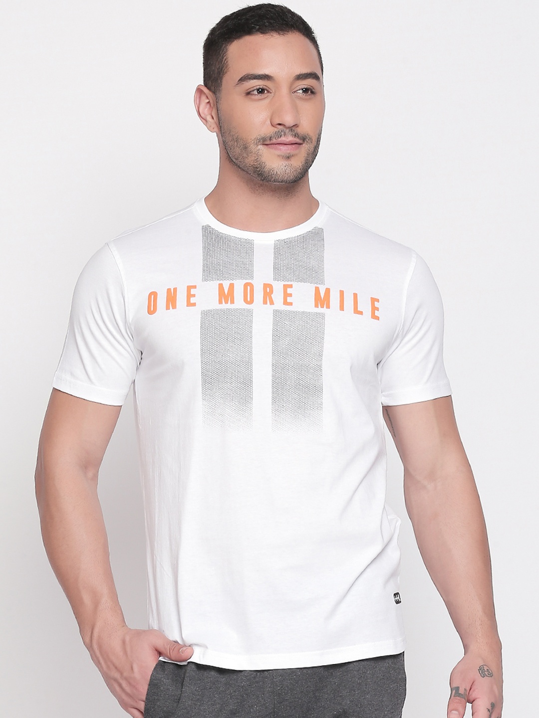 Ajile by Pantaloons Men White Grey Printed Round Neck Pure Cotton T-shirt