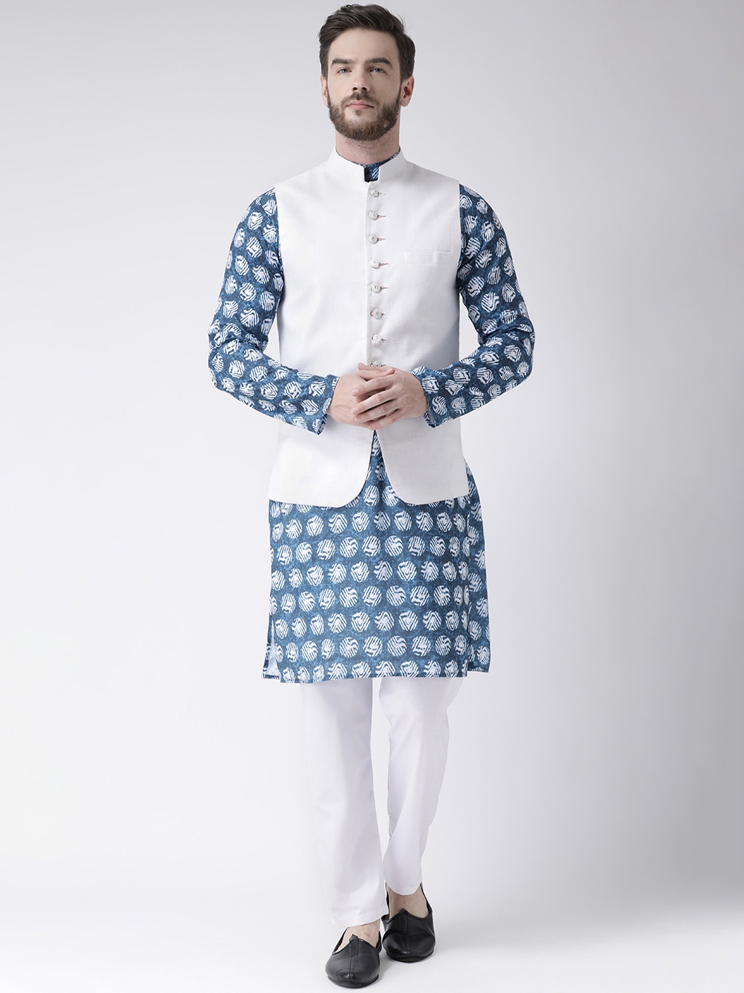 Hangup Men Blue & White Printed Kurta with Pyjamas & Nehru Jacket