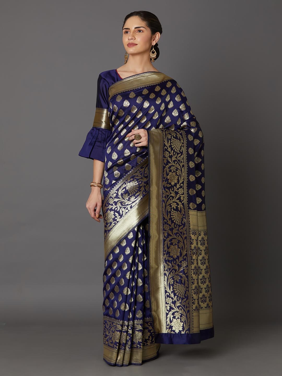 Mitera Navy Blue Silk Blend Woven Design Kanjeevaram Saree