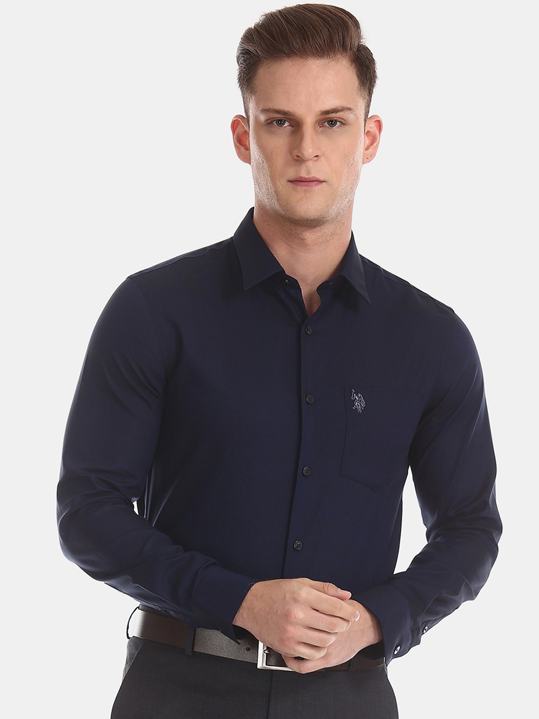

U.S. Polo Assn. Tailored Men Blue Regular Fit Solid Formal Shirt