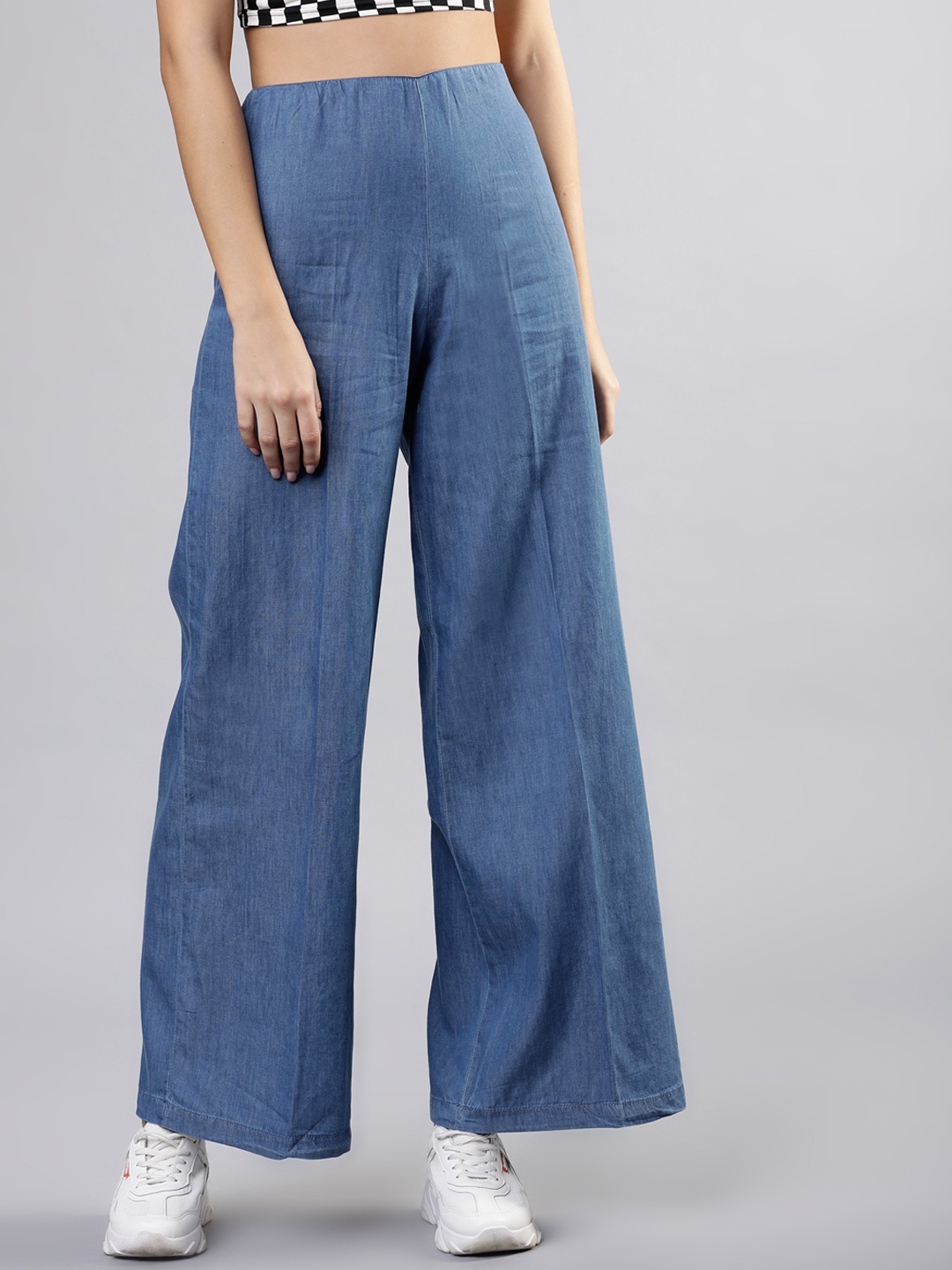 

Tokyo Talkies Women Blue Solid Wide Leg Palazzos