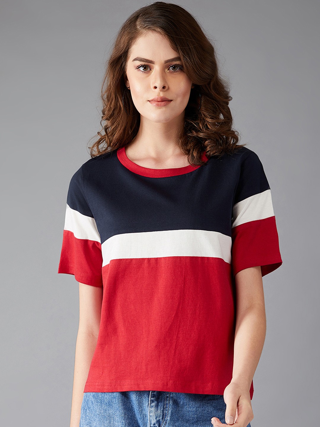 

DOLCE CRUDO Women Red Colourblocked Round Neck Pure Cotton T-shirt