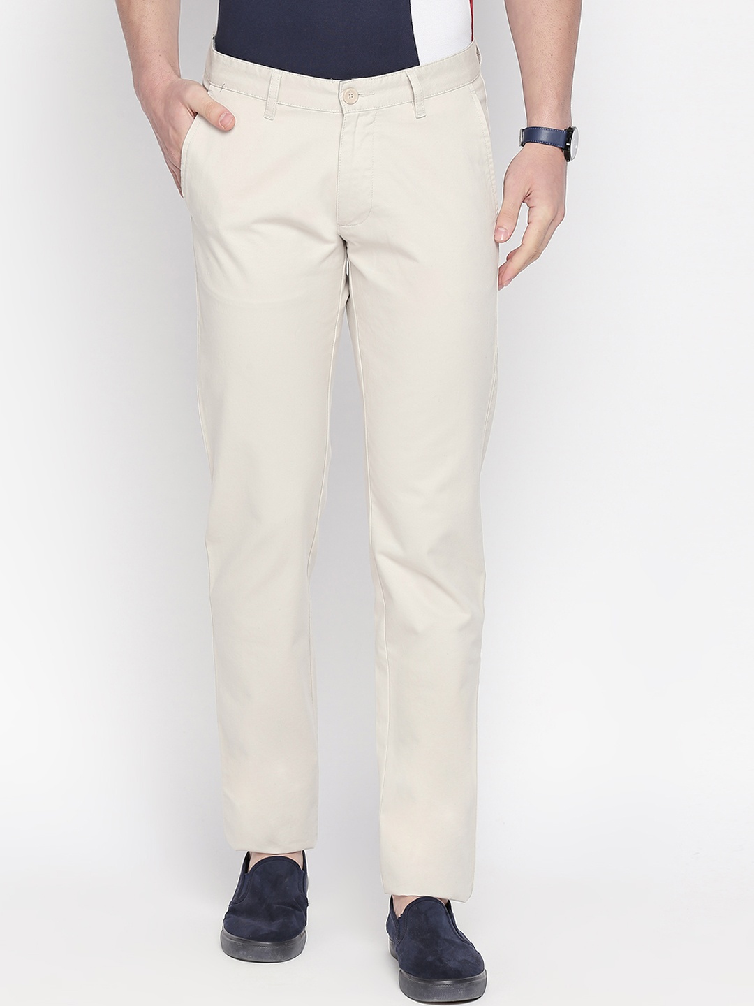 

GIORDANO Men Beige Smart Slim Fit Solid Regular Trousers