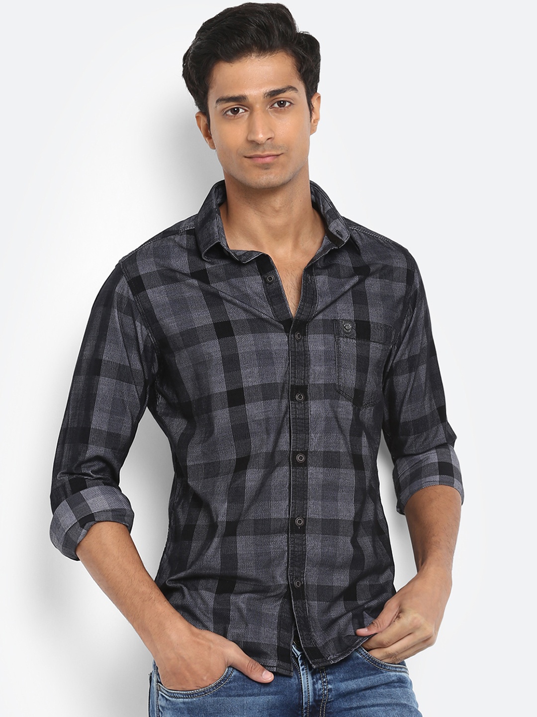 

Mufti Men Grey & Black Slim Fit Checked Casual Shirt