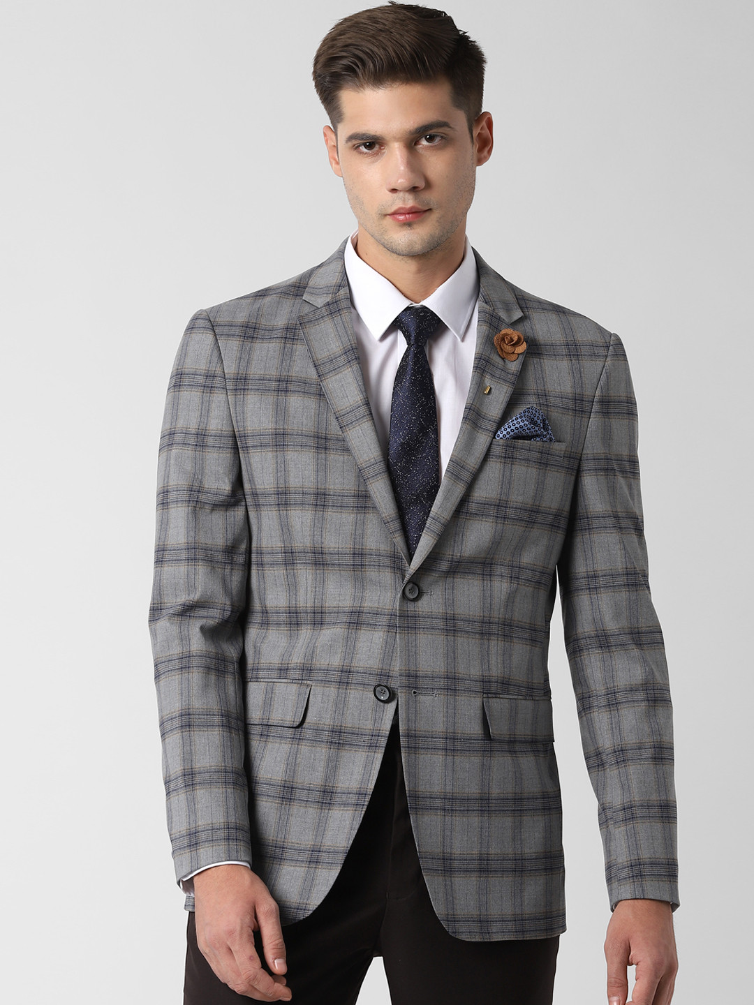 

Peter England Men Grey Checked Slim-Fit Single-Breasted Blazer