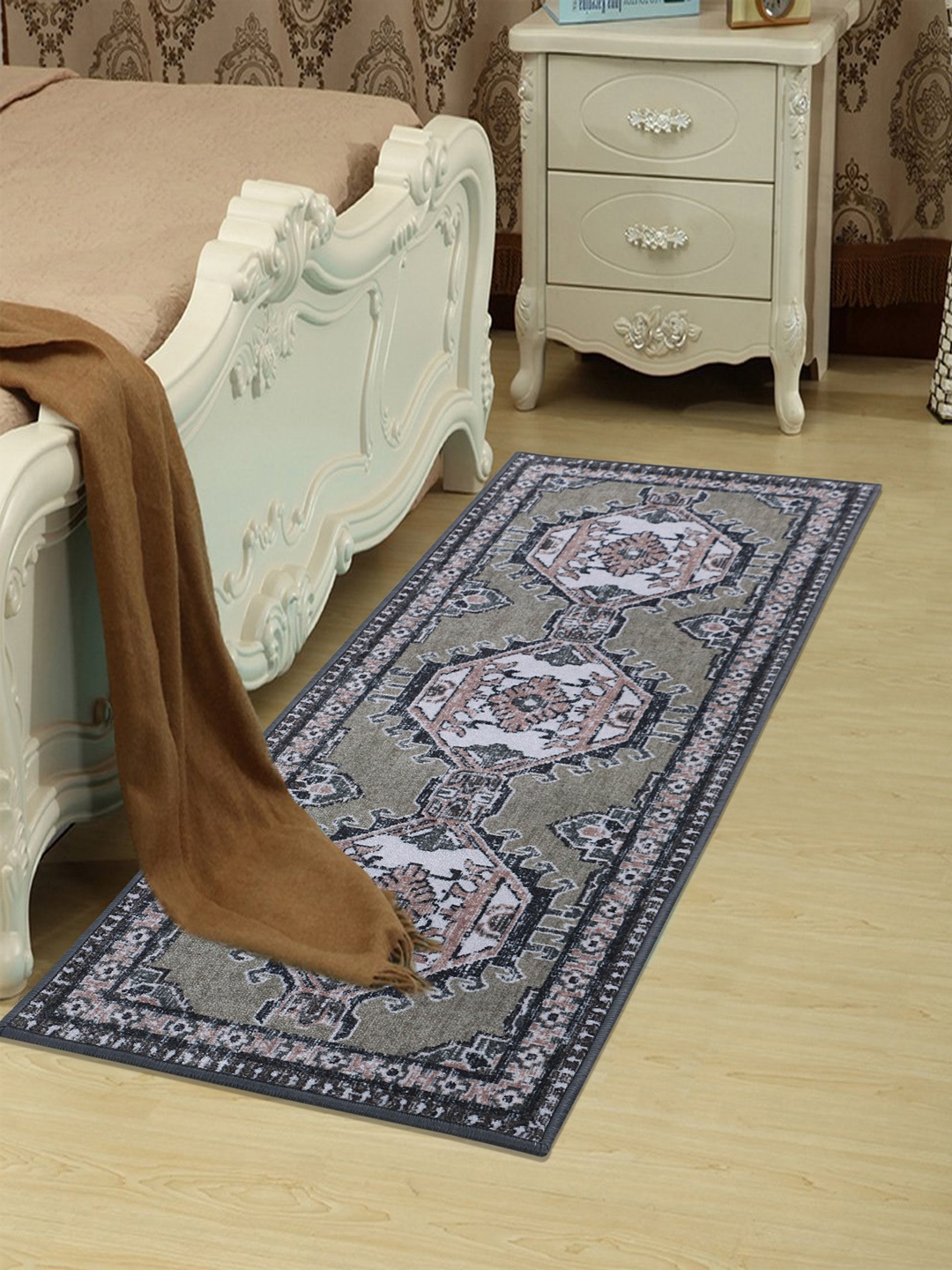 

RUGSMITH Green & Black Printed Anti-Skid Floor Runner