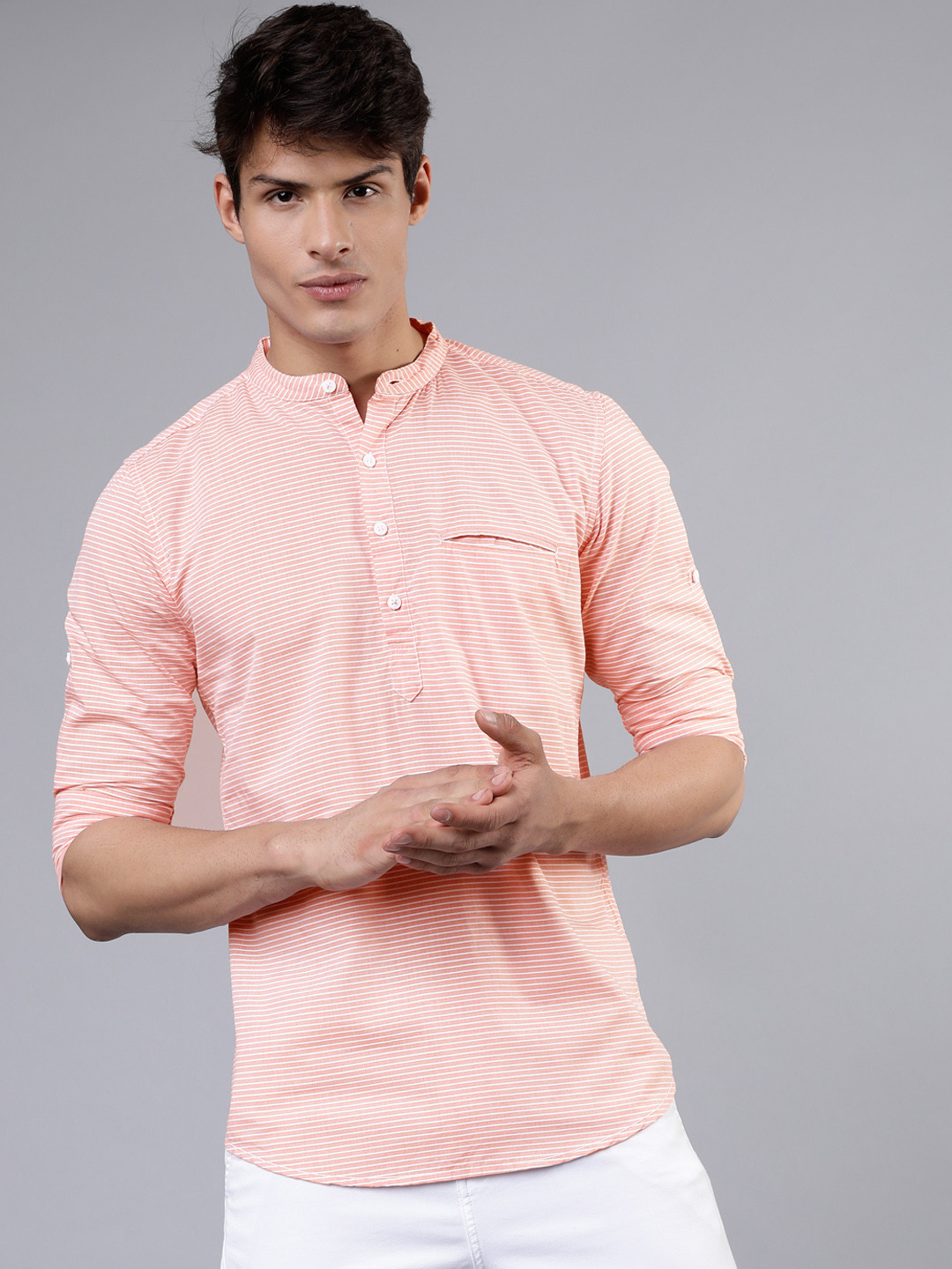 

LOCOMOTIVE Men Peach-Coloured & White Slim Fit Striped Casual Shirt