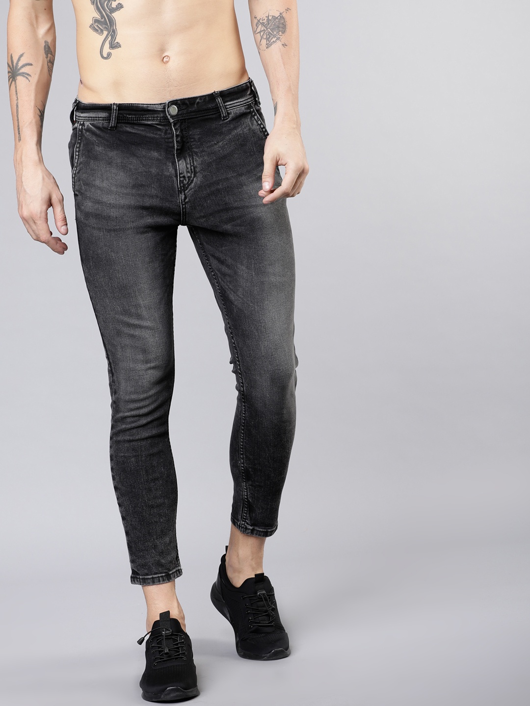 

LOCOMOTIVE Men Black Slim Fit Mid-Rise Clean Look Stretchable Jeans