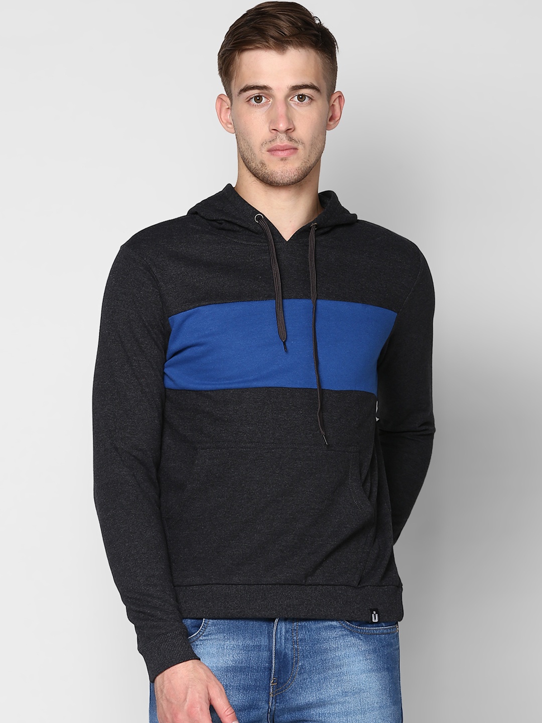 

Urbano Fashion Men Charcoal Black & Blue Colourblocked Hooded Sweatshirt