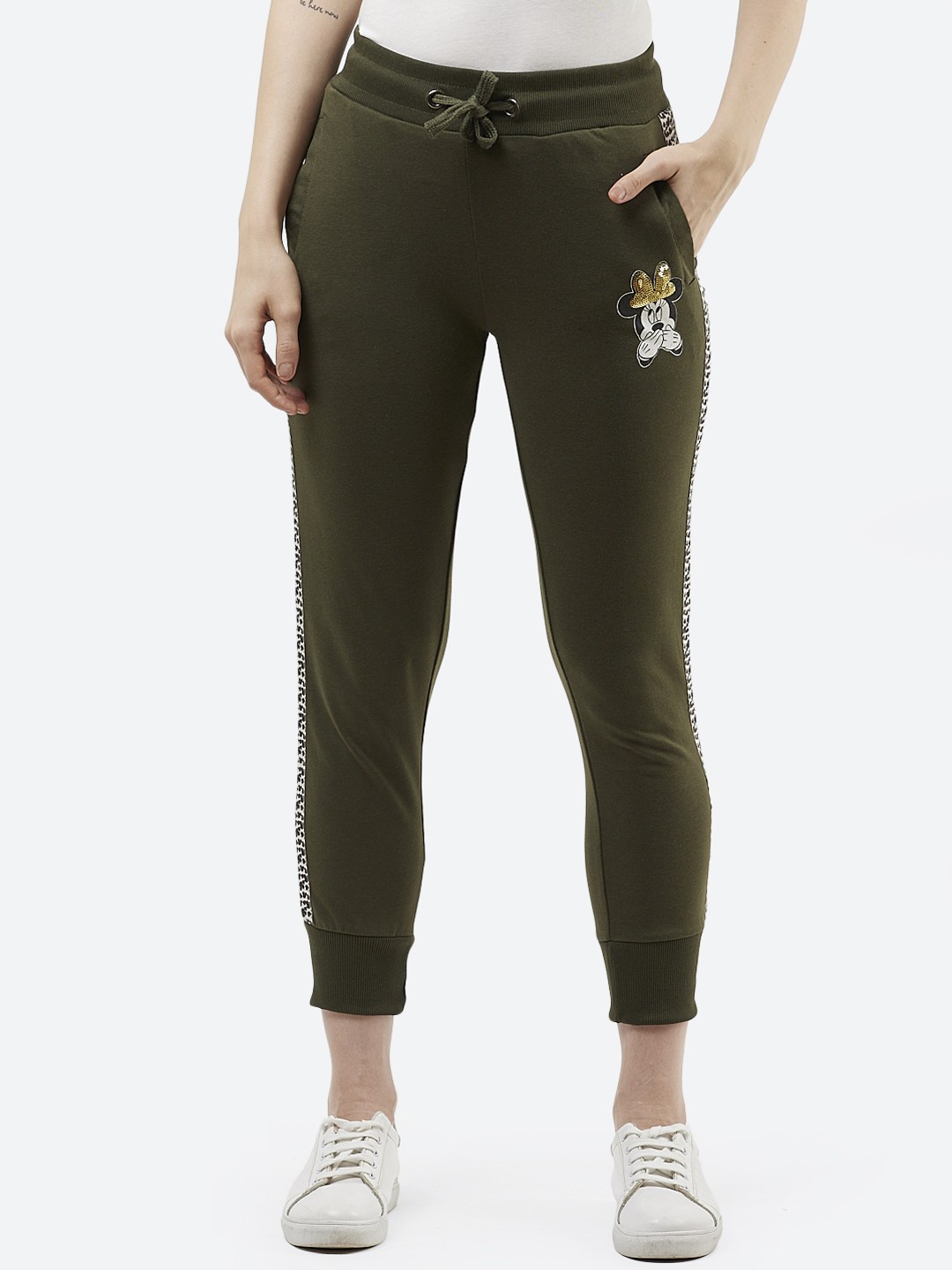 

Free Authority Women Mickey & Friends Printed Joggers, Olive