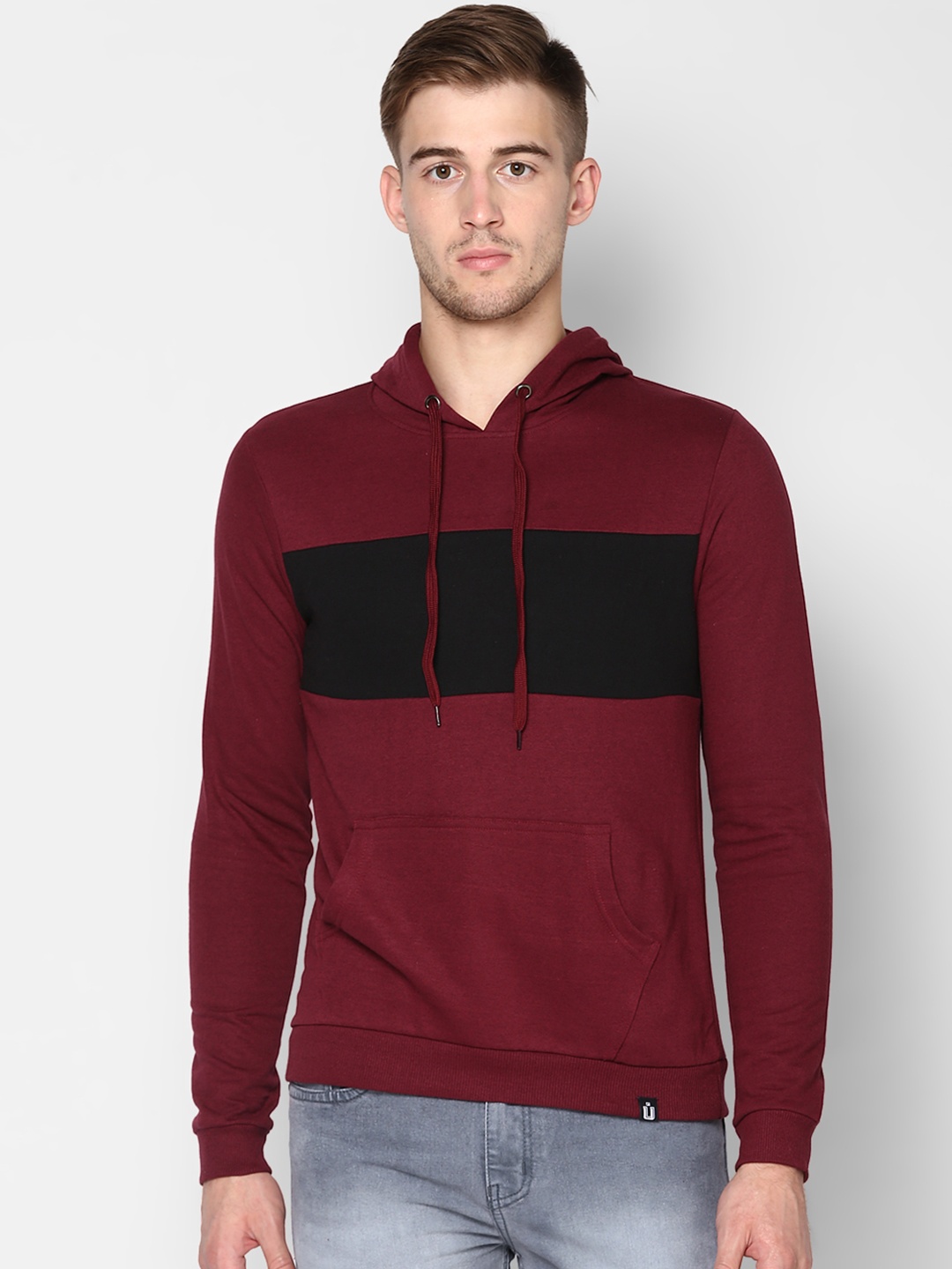 

Urbano Fashion Men Maroon & Black Colourblocked Hooded Sweatshirt