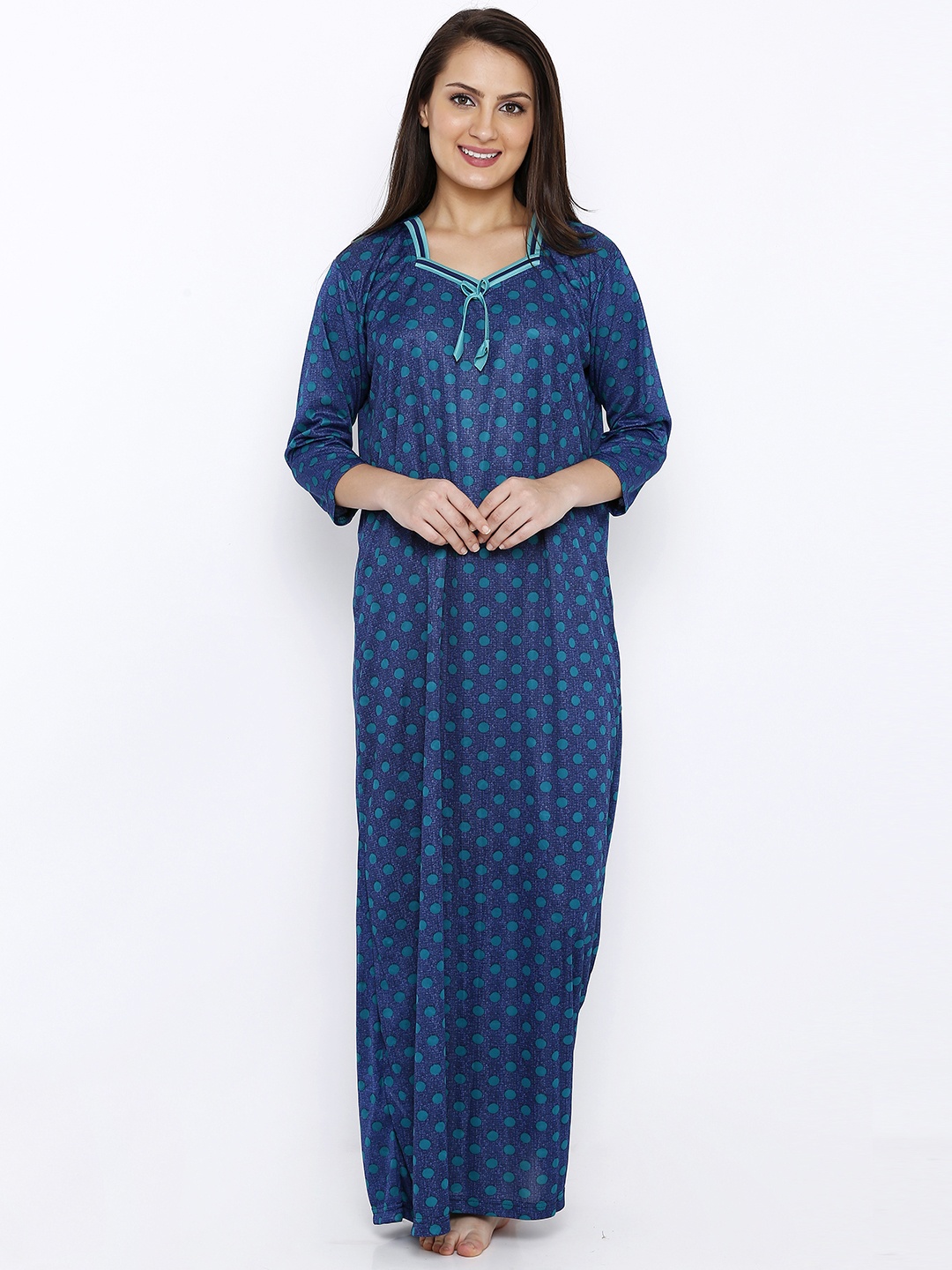 

Pretty Awesome Navy Blue Printed Nightdress