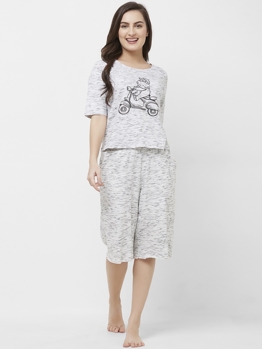 

Mystere Paris Women Grey Printed Night Suit