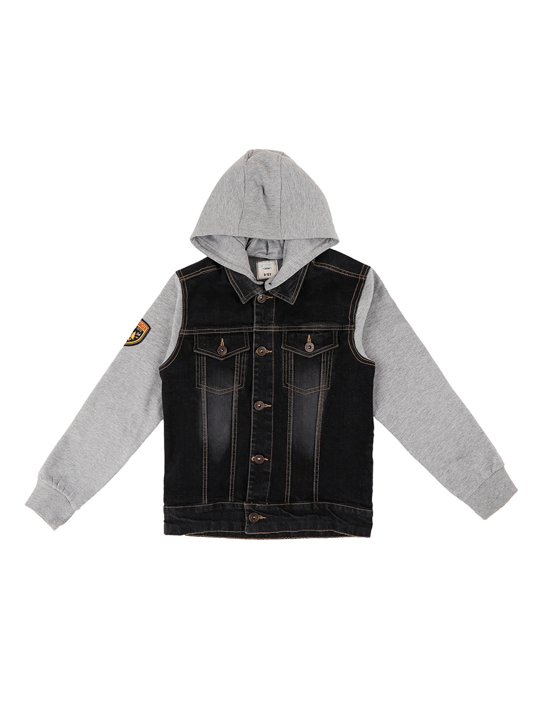 

Pantaloons Junior Boys Black Colourblocked Jacket