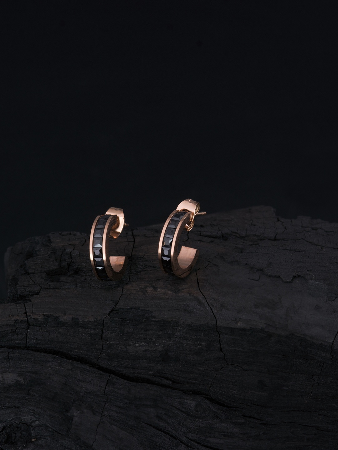 

E2O Silver-Plated & Black Circular Studs