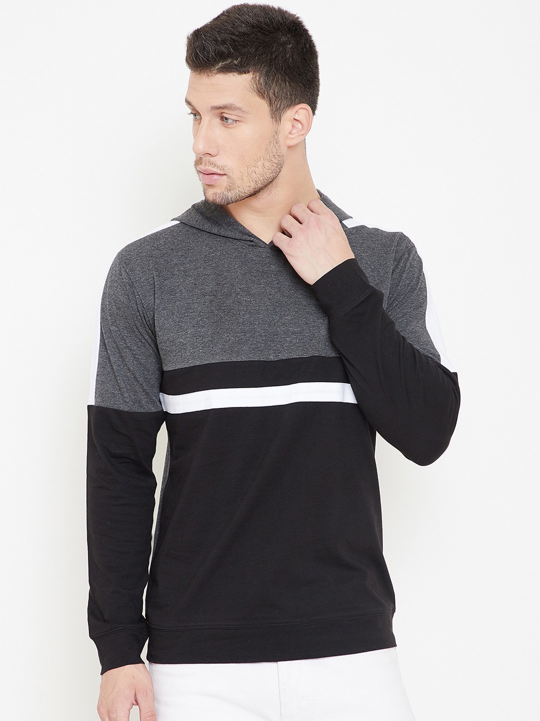 

GRITSTONES Men Grey Colourblocked Hooded T-shirt
