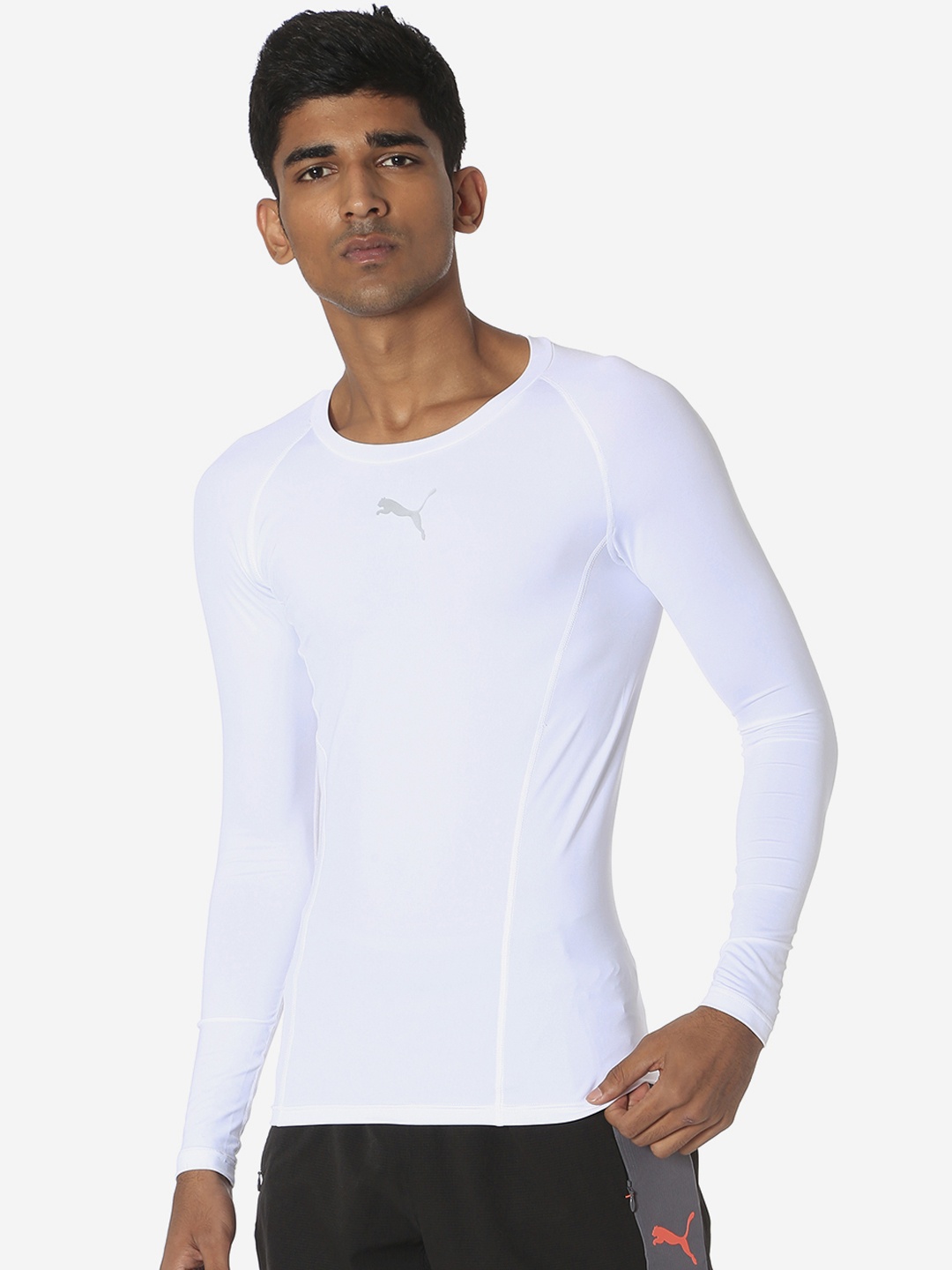 

Puma Men White LIGA Baselayer Solid Round Neck Football T-shirt