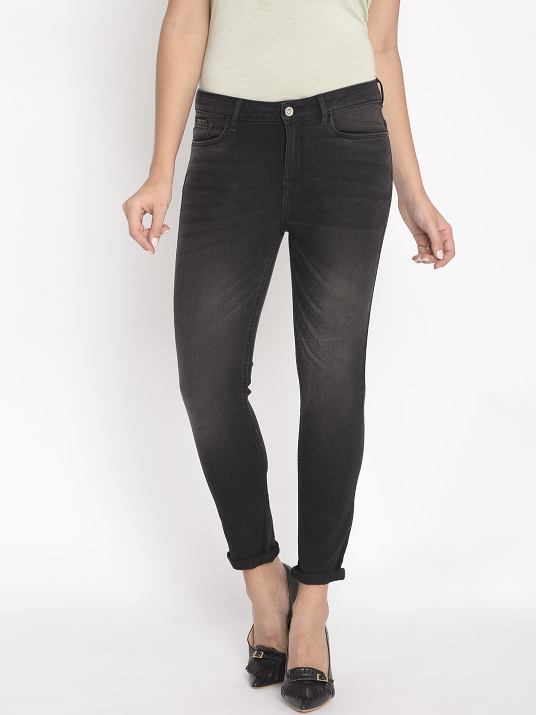 

Newport Women Black Skinny Fit Mid-Rise Clean Look Jeans