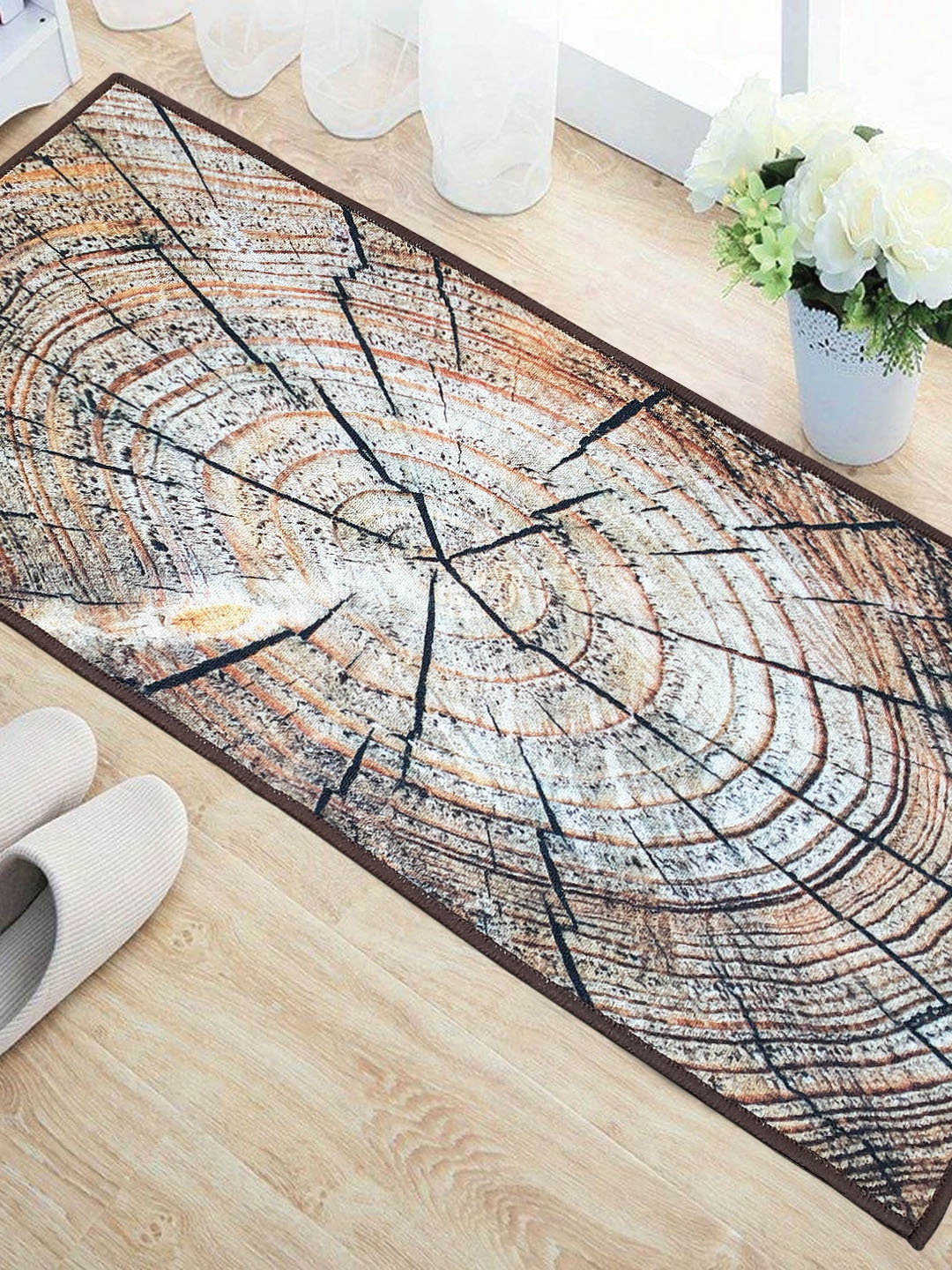 

Status Black & White Printed Rectangular Taba Floor Runner