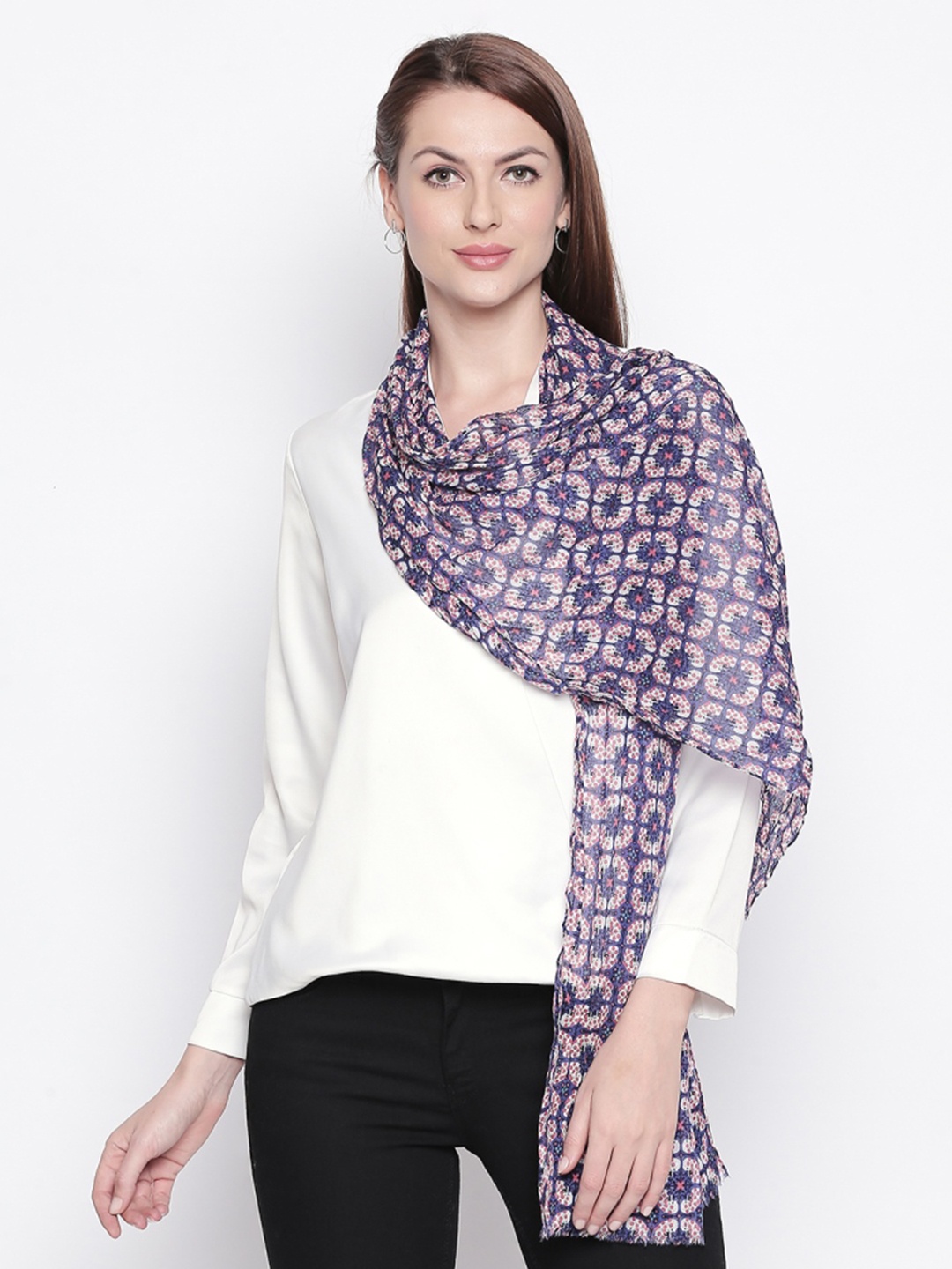 

Style Quotient Women Blue & Pink Printed Stole