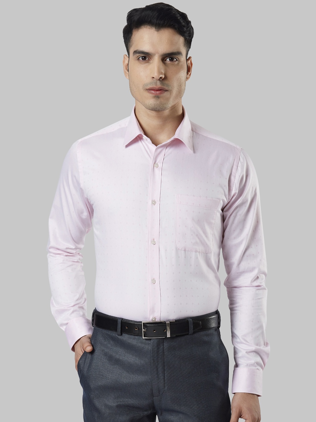

Raymond Men Pink Slim Fit Self Design Formal Shirt