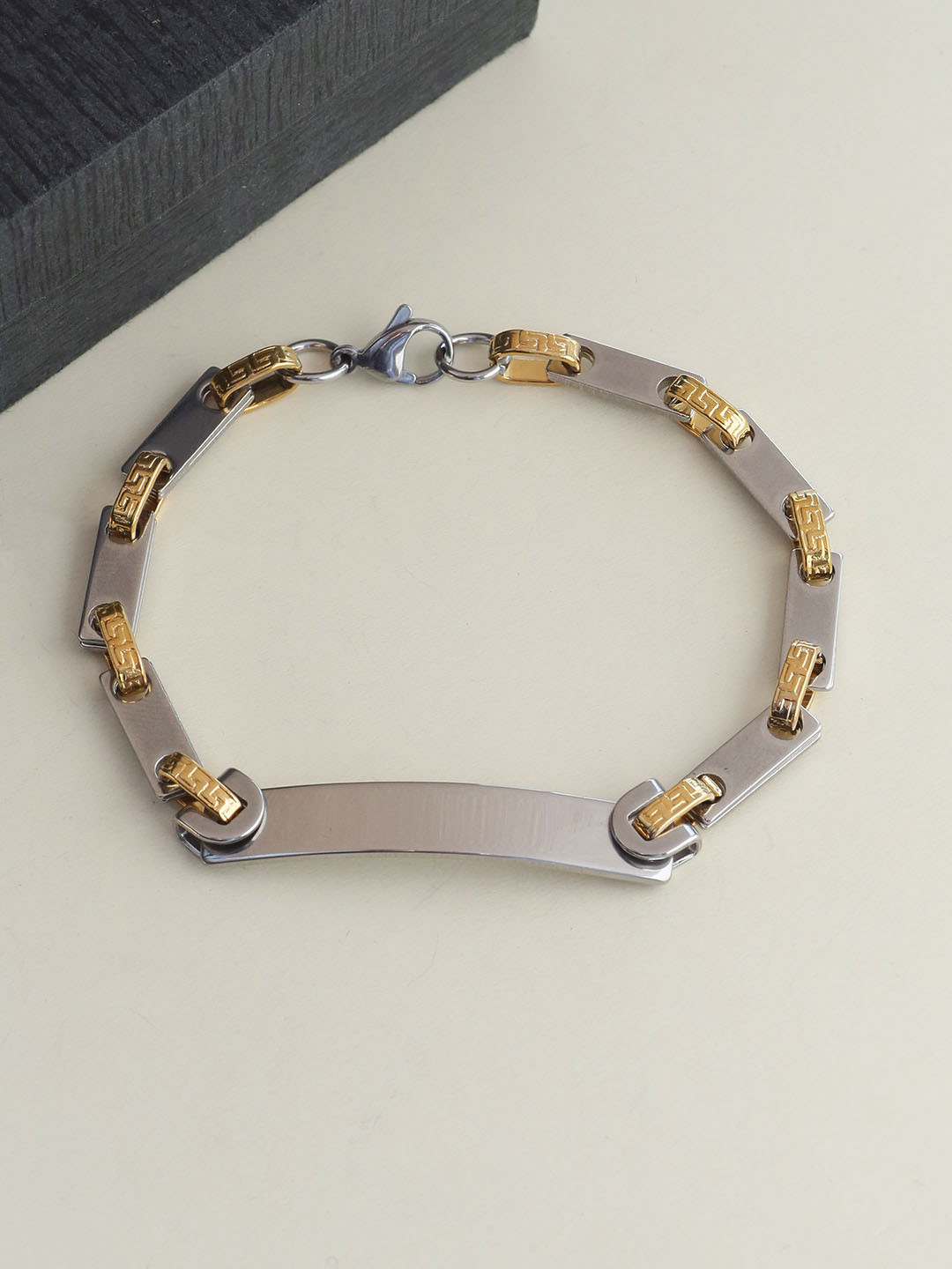 

Dare by Voylla Men Silver-Toned Gold-Plated Stainless Steel Handcrafted Link Bracelet