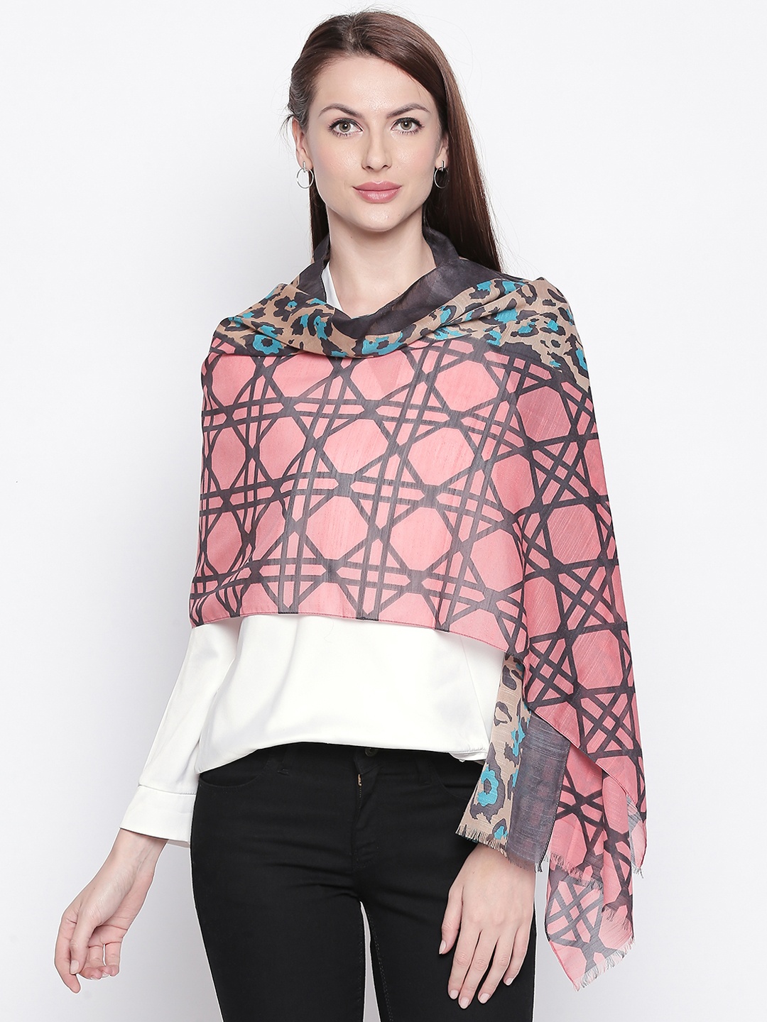 

Style Quotient Women Peach-Coloured Printed Stole