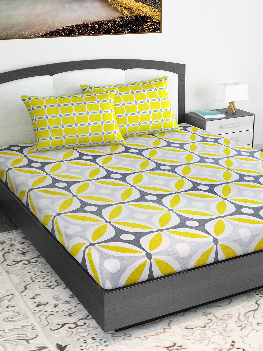 

Divine Casa Yellow & Grey Geometric 120 TC Cotton 1 King Bedsheet with 2 Pillow Covers