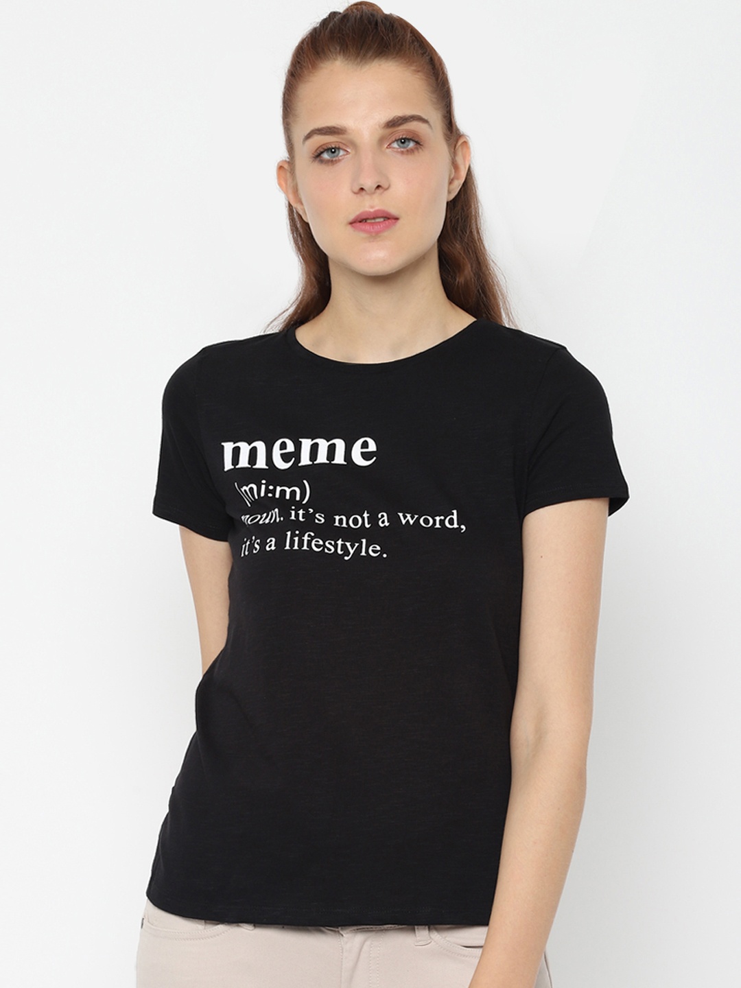 

People Women Black Printed Round Neck Pure Cotton T-shirt