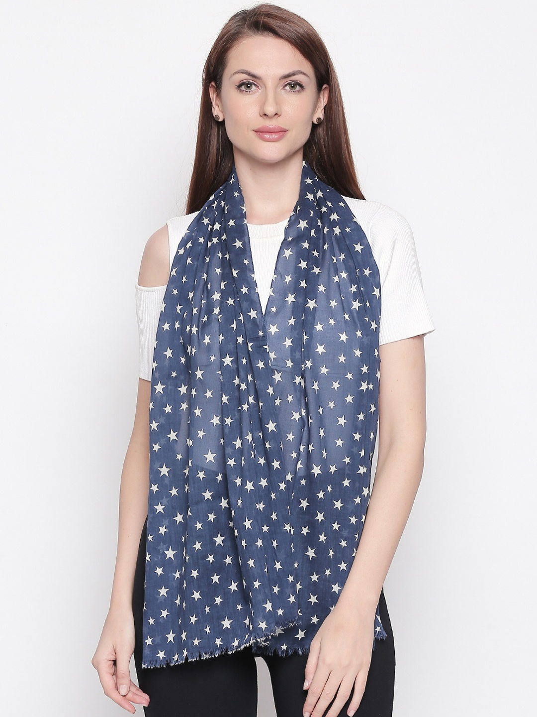 

Style Quotient Women Navy Blue & White Printed Stole