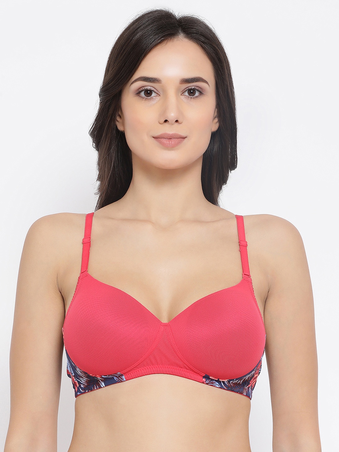 

Clovia Red & Blue Printed Non-Wired Lightly Padded T-shirt Bra BR1897A0832