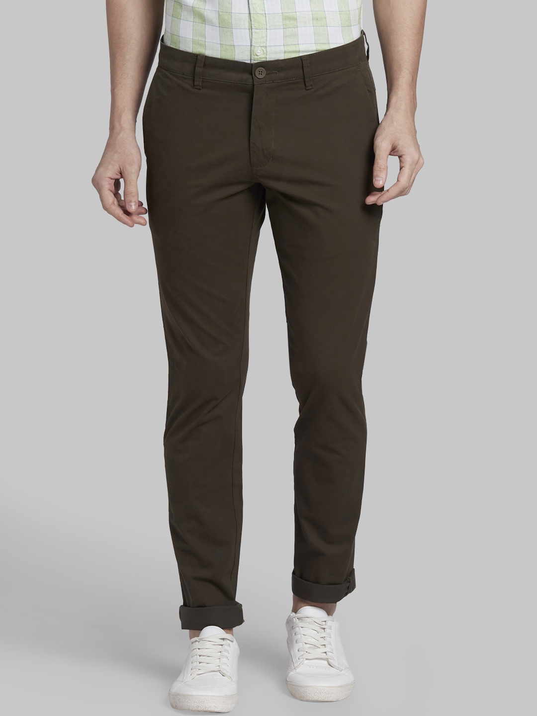 

Parx Men Olive Green Tapered Fit Solid Regular Trousers
