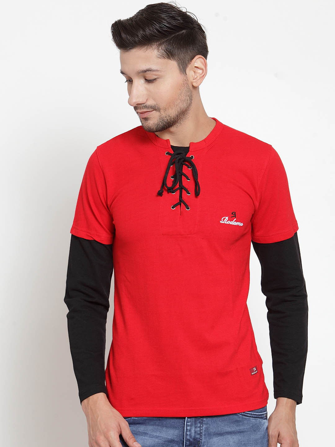 

Rodamo Men Red Colourblocked Round Neck Slim Fit Pure Cotton T-shirt