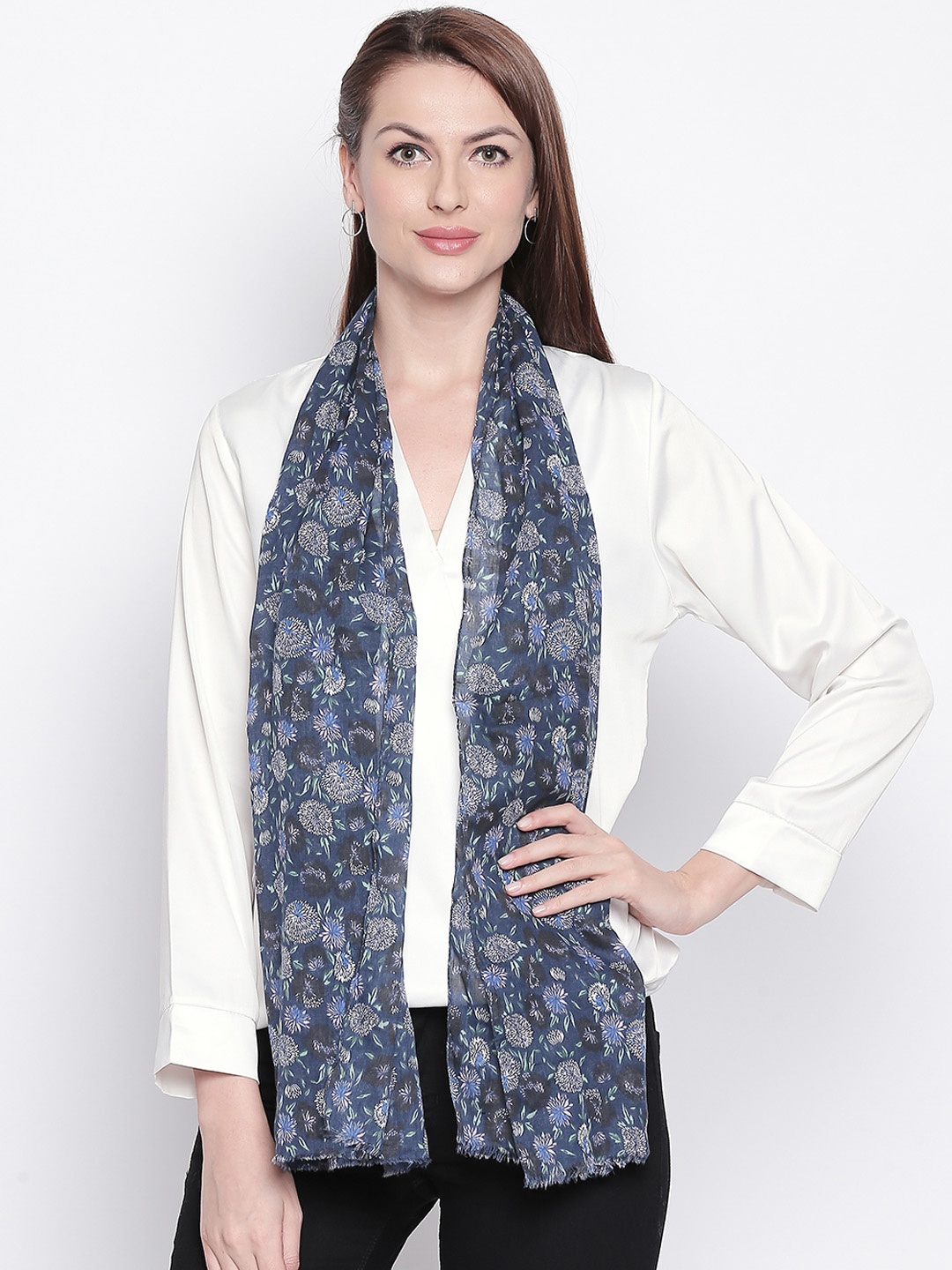 

Style Quotient Women Navy Blue & White Printed Stole