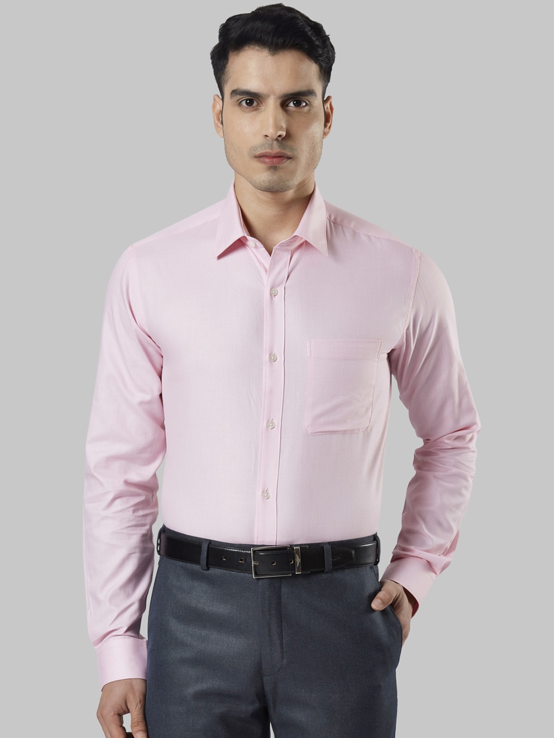 

Raymond Men Pink Slim Fit Solid Formal Shirt