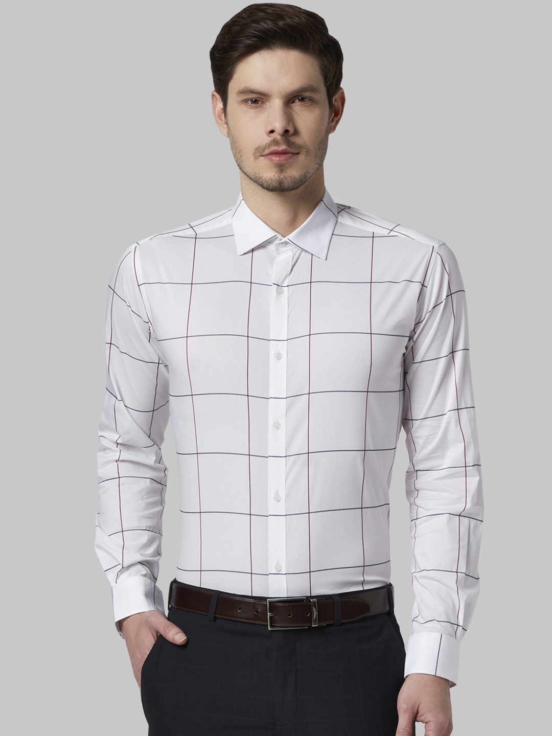 

Park Avenue Men White Slim Fit Checked Formal Shirt
