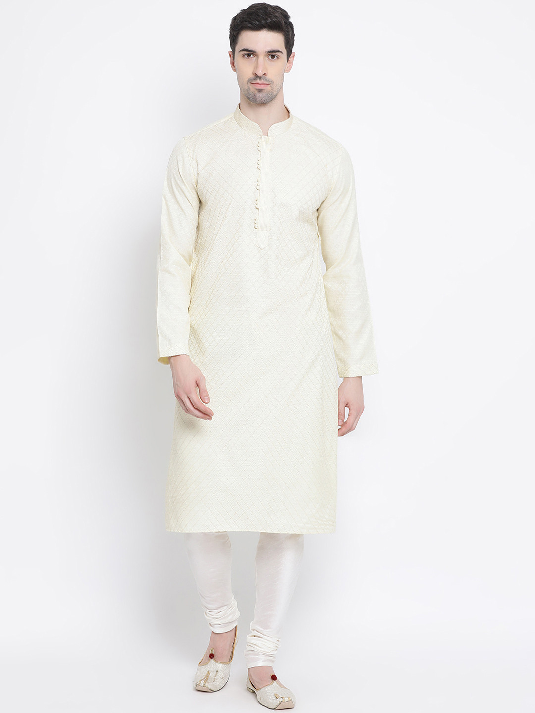 

Sanwara Men Cream-Coloured & White Embroidered Kurta with Churidar