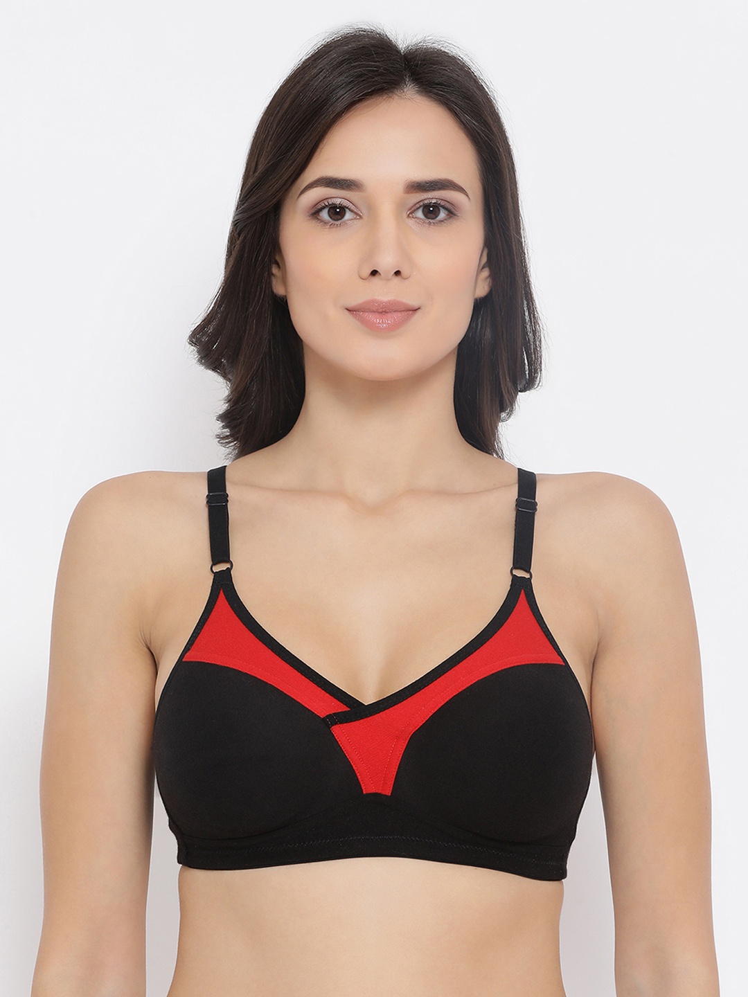 

Clovia Black & Red Colourblocked Non-Wired Non Padded T-shirt Bra BR0771P1332B