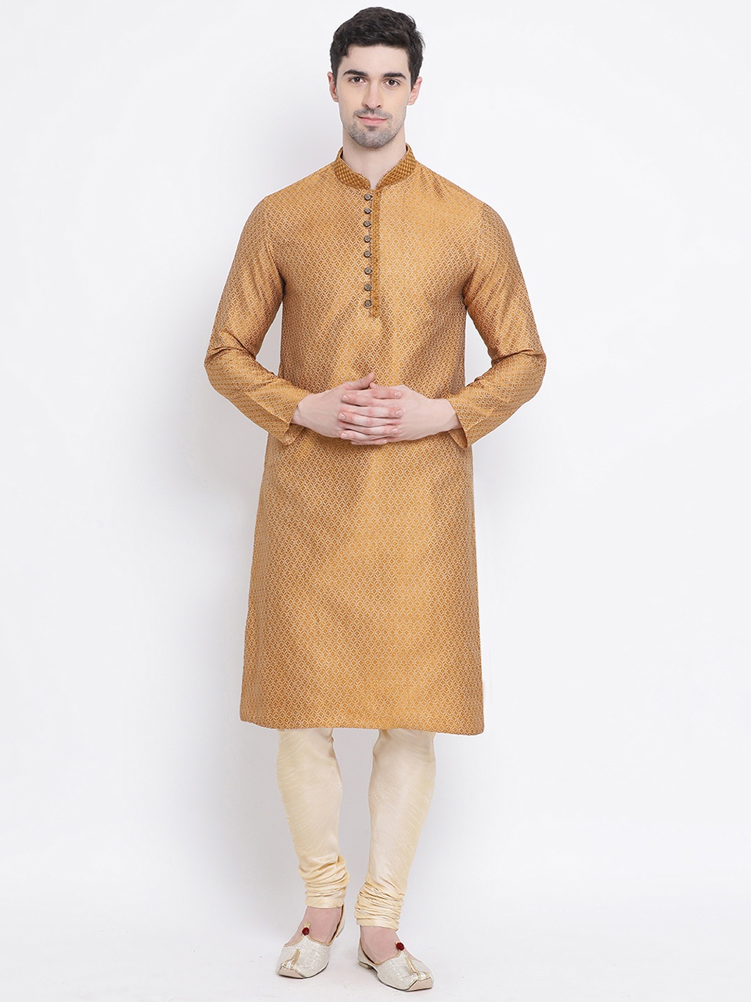 

Sanwara Men Beige & Gold-Toned Self Design Kurta with Churidar