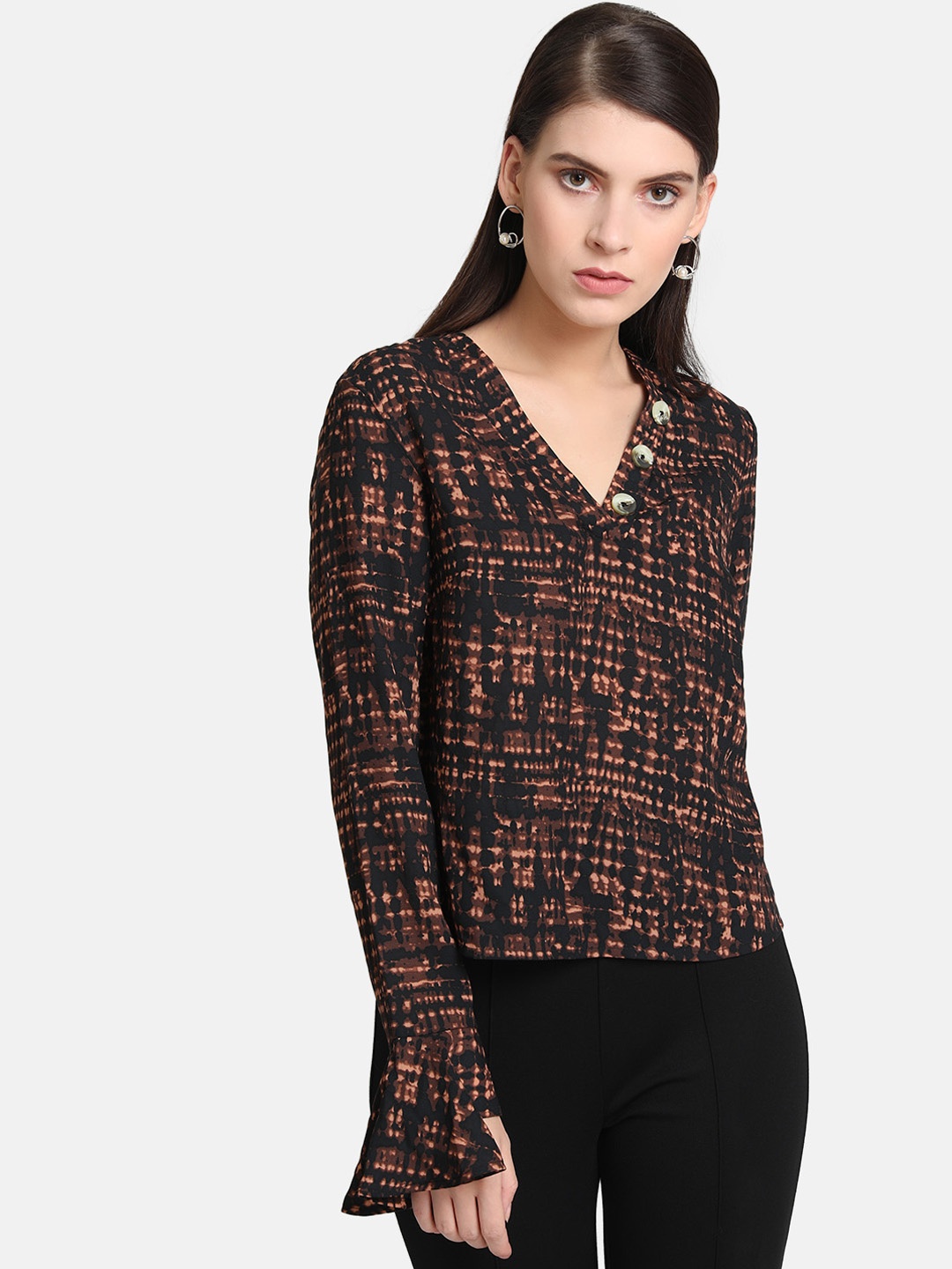 

Kazo Women Black & Beige Printed Top
