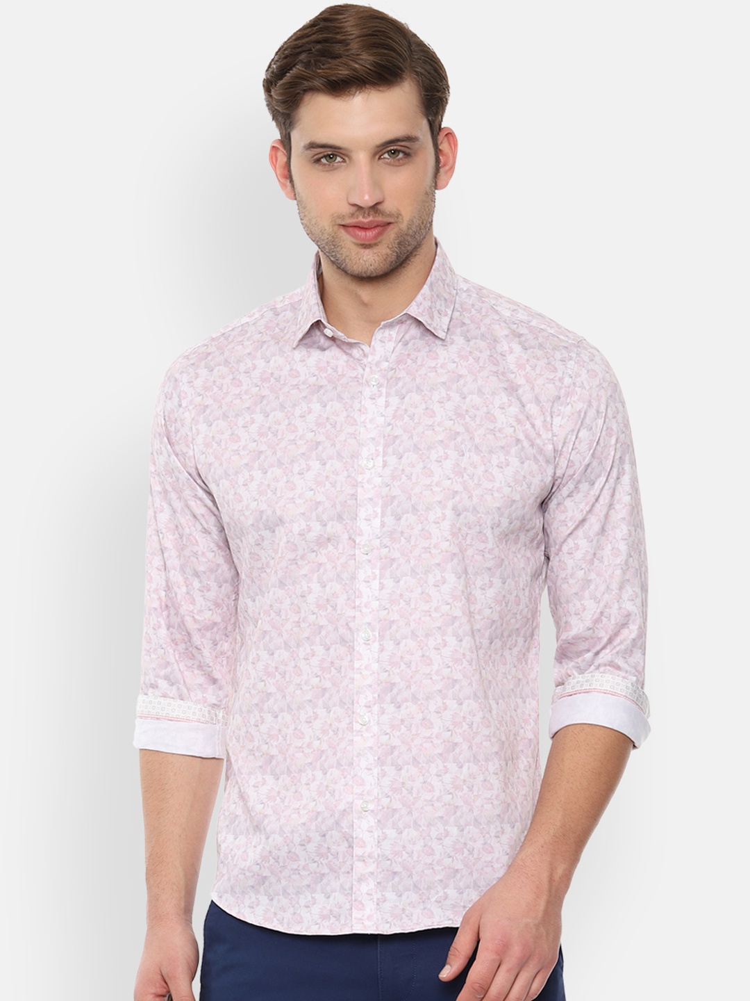 

V Dot Men Pink & White Slim Fit Printed Casual Shirt