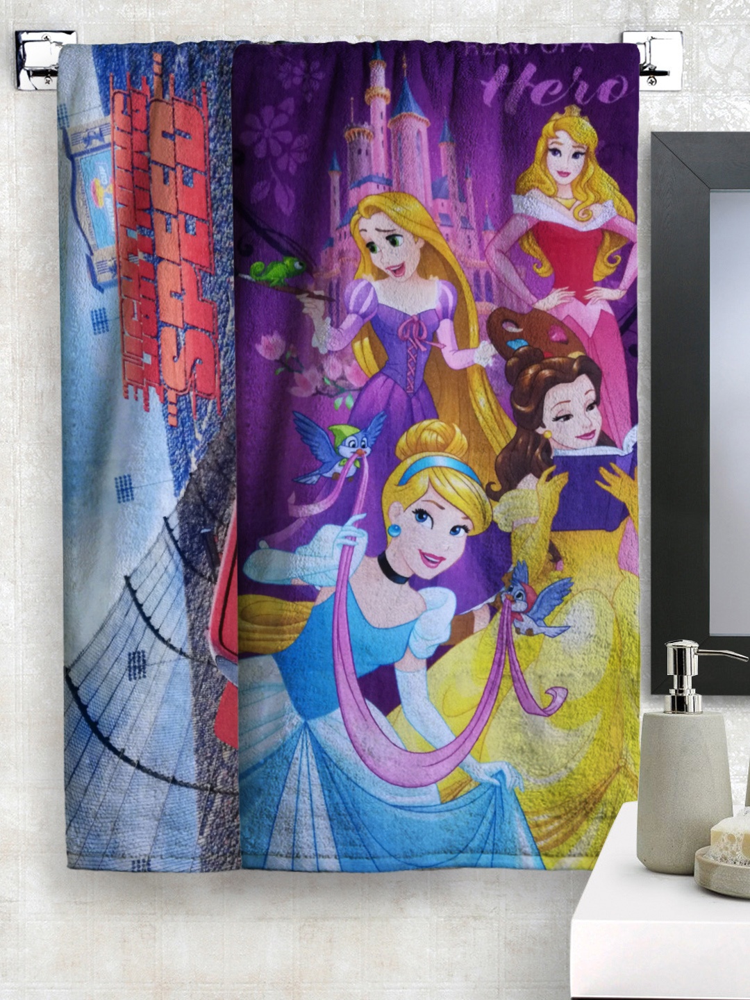 

Disney Kids Set of 2 Princess Print Bath Towels, Purple